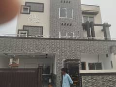 kanal triple storey new house for rent in lda avenue 1 18 Room 0