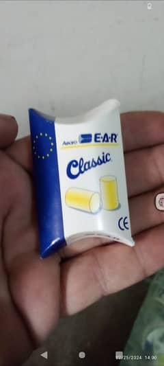 Aeoro Ear