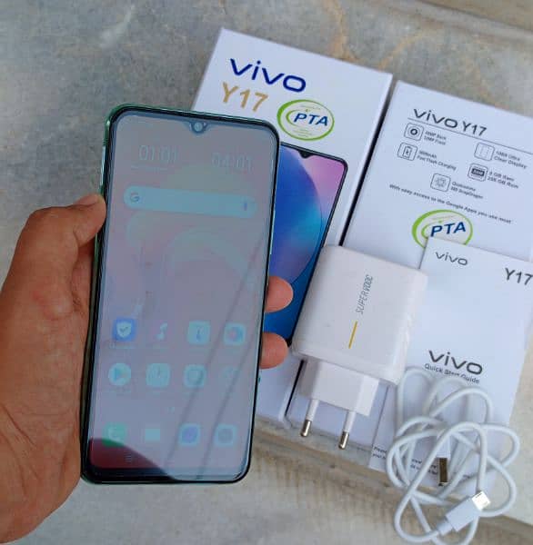 Vivo Y17 8/256 with Complete Box 2