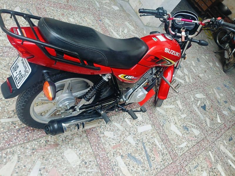 Suzuki GD 110s 9