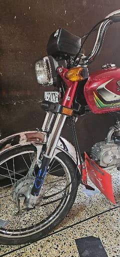 Honda 702021+22 for urgent sale call me 0