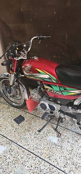 Honda 702021+22 for urgent sale call me 1