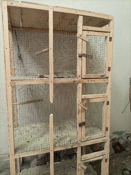 4 boxes cage 2