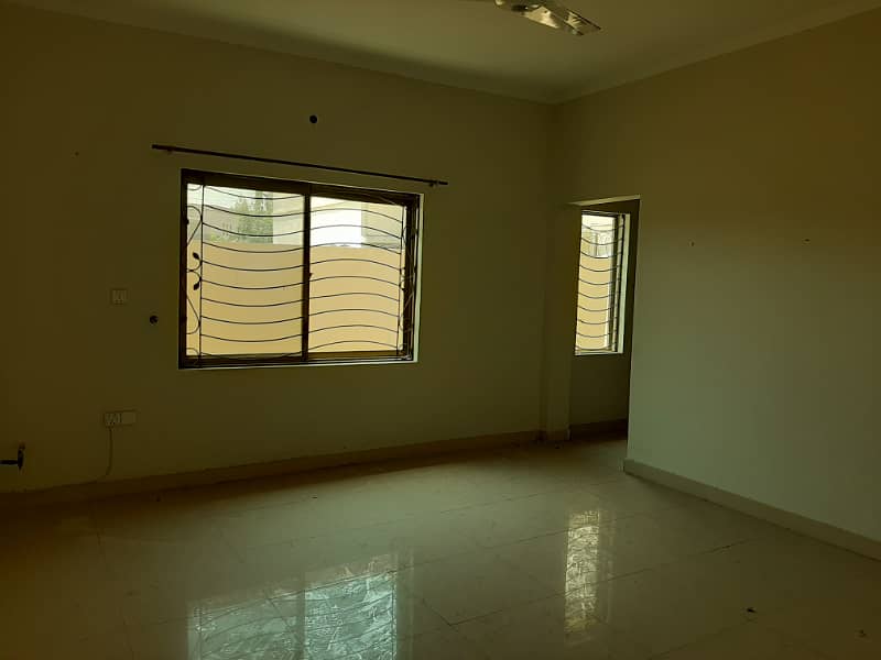 14 Marla Good Located House Available For Rent In PAF Falcon Complex Gulberg III Lahore 12