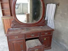 DRESSING TABLE