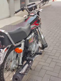 Honda CB 125 2024