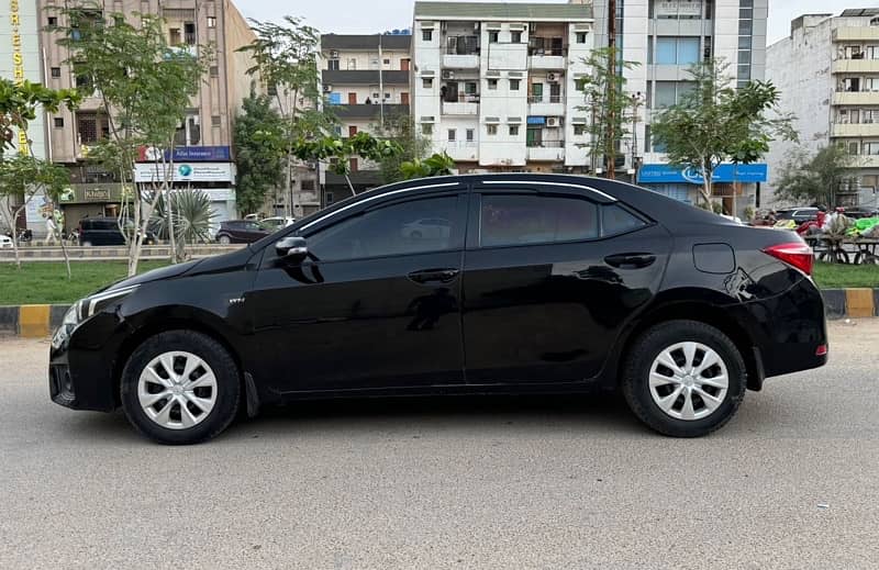 Toyota Corolla GLI 2015 Automatic Transmission 5