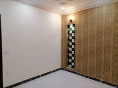 Prime Location 20 Marla Upper Portion In Lahore Is Available For rent 0