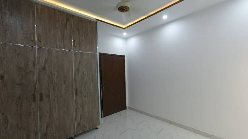 Prime Location 20 Marla Upper Portion In Lahore Is Available For rent 4