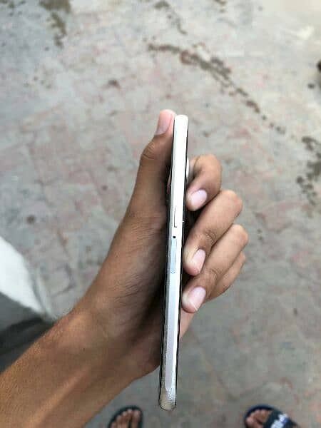 Samsung Galaxy s6 whatsapp no 03117256203 3