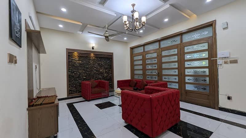 Luxury Guest House Room for Rent in Islamabad 3