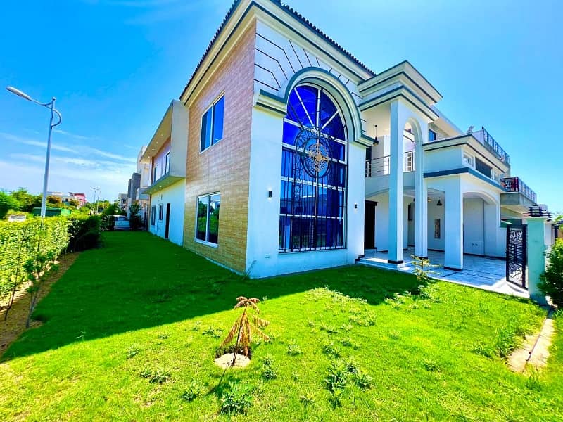 1 KANAL LUXURY BRAND NEW CORNER HOUSE FOR SALE MULTI F-17 ISLAMABAD 1