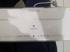 I'm selling my original Apple keyboard