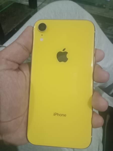 iPhone XR 5