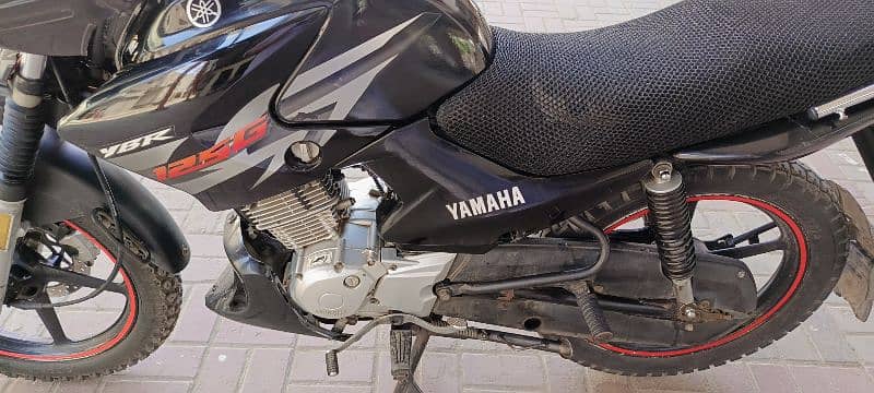 Yamaha ybr 125 g 2017 model japanese neat bike 2