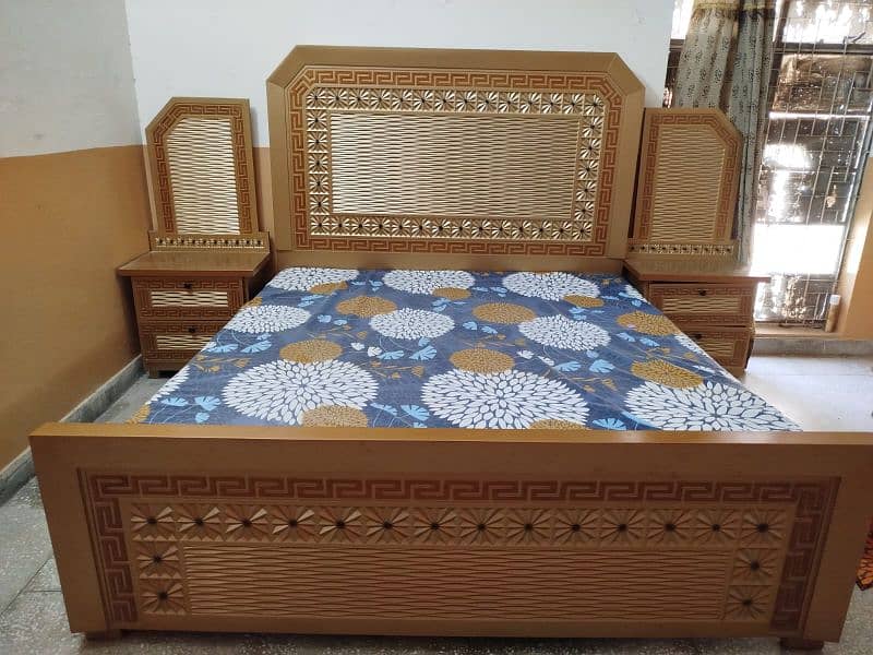 Bed + Side Table + 5 seater Sofa set + 3 sofa tables 0