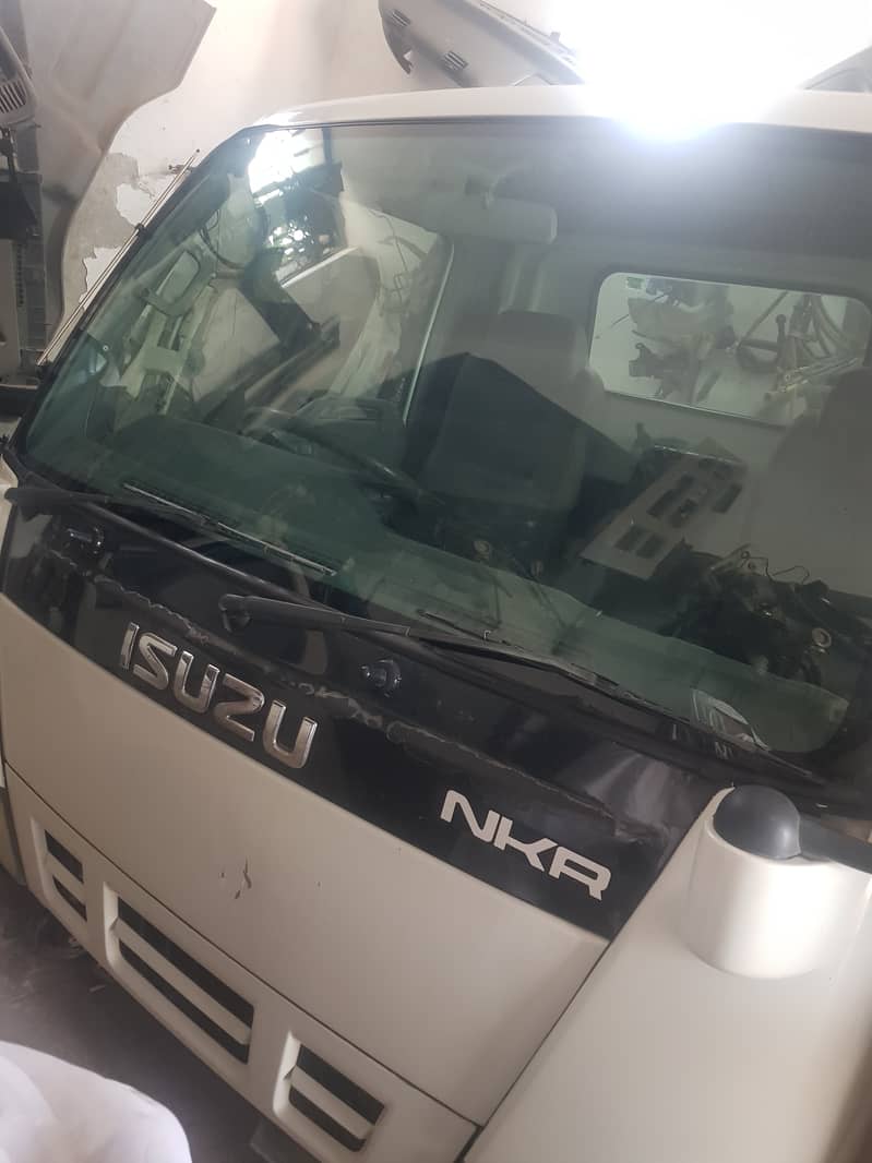 Isuzu Npr & Nkr Cabin 7