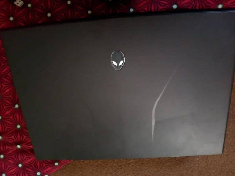 Alienware m14x r2 Gaming Laptop 1