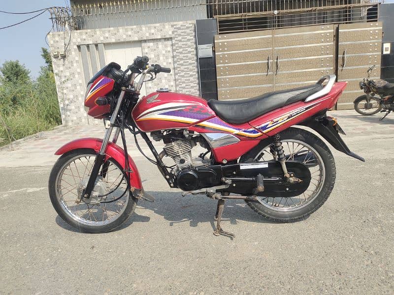 Honda 125 CG bike 7