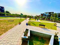 10 MARLA MAIN BOULEVARD SUN FACE PLOT FOR SALE T&TECHS F-17 ISLAMABAD