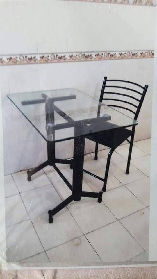 4 Seater Dining table / chairs / Coffe chairs/Dining table 18