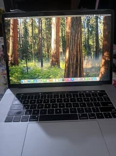 macbook pro 2018 model 16/512