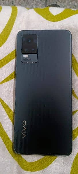 vivo v 21 E 8/128 for urgent sale 1