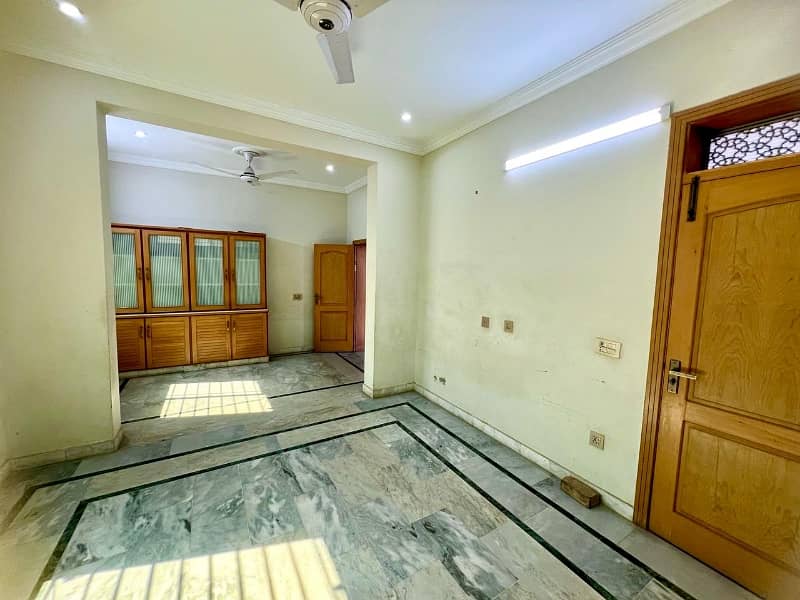 8 MARLA FULL HOUSE FOR RENT WITH GAS IN CDA APPROVED SECTOR F 17 MPCHS ISLAMABAD 6