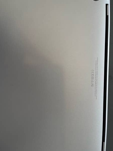 MacBook Pro 13 inches 2017 10