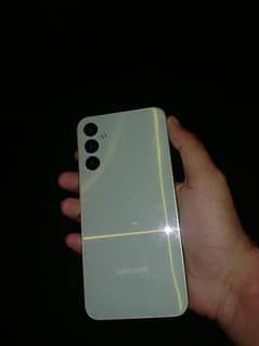 Samsung a24