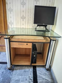 Computer Table for sale