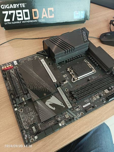 Asus motherboard Z 790 for sale 2