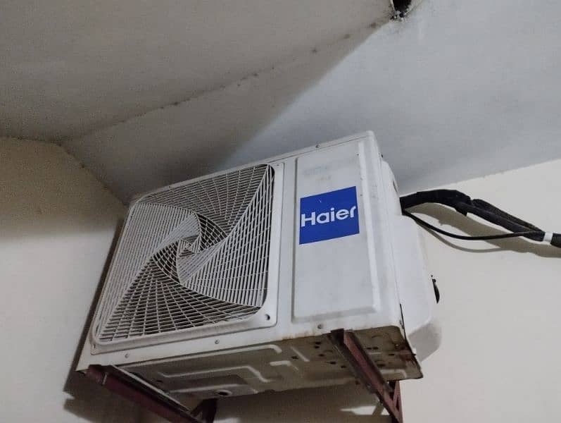 haier 1.5 ton AC DC inverter 4