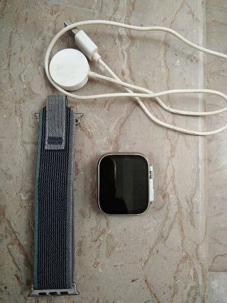 T800 ultra smart watch with band and charger 0