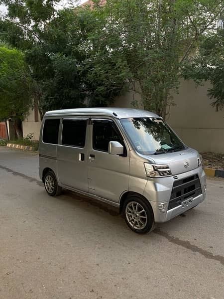 Daihatsu Hijet 2019 / every / clipper / minicab 2