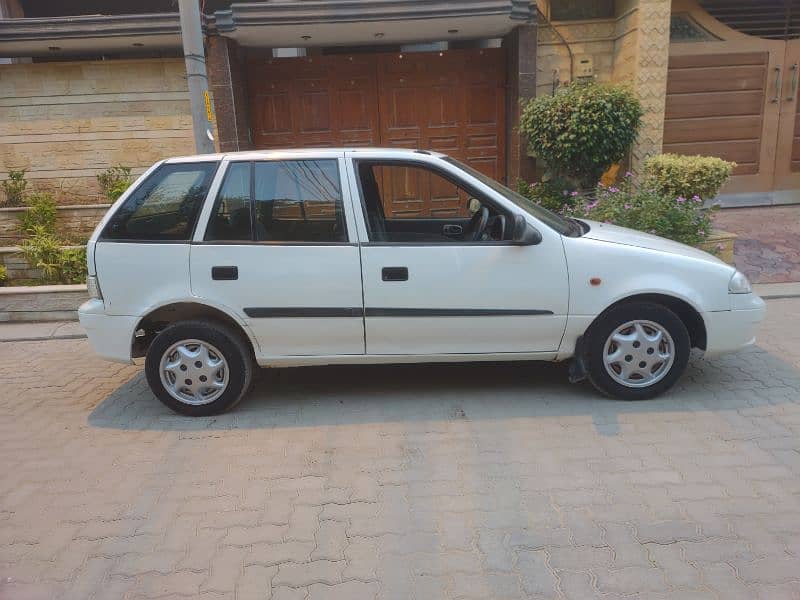 Suzuki Cultus VXRi 2010 8