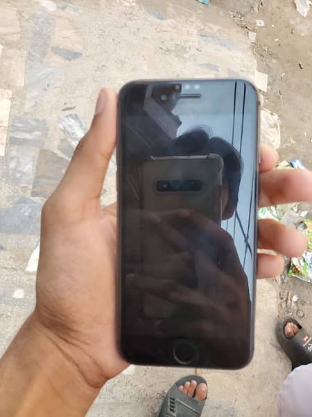 iPhone 8 non pta 64gb storage not Samsung oppo vivo 4