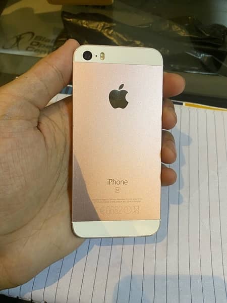 Iphone SE Official PTA Approved 1