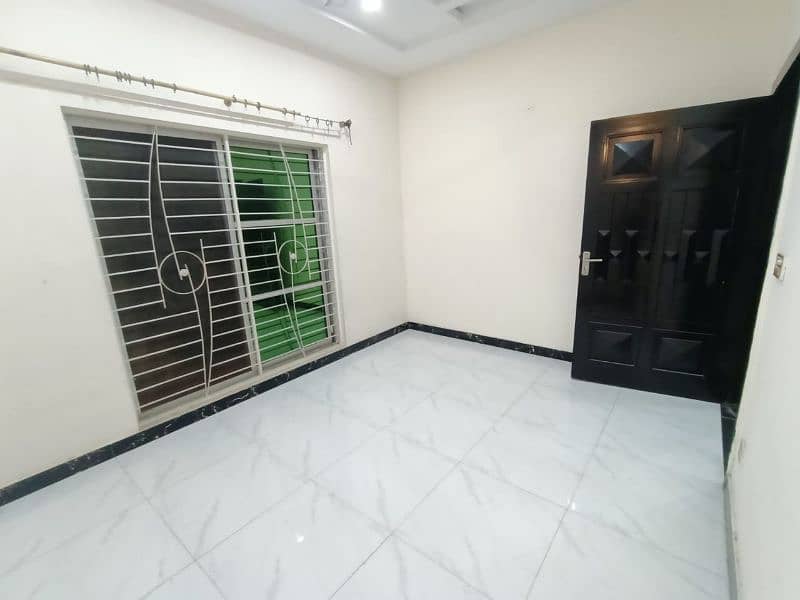 5 Marla New House For Rent in Bahria Town Lahore 3