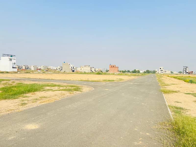 5 Marla Residential Hot Location Plot Available For Sale In Lake City Sector M-7 Block C2 7