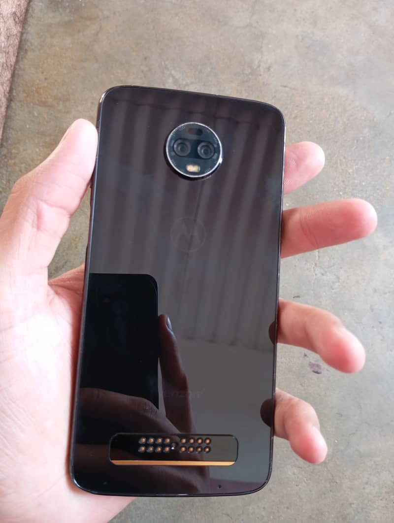 Moto Z3 4GB Ram 64GB Rom Snapdragon 835 Best Gaming Phone 8