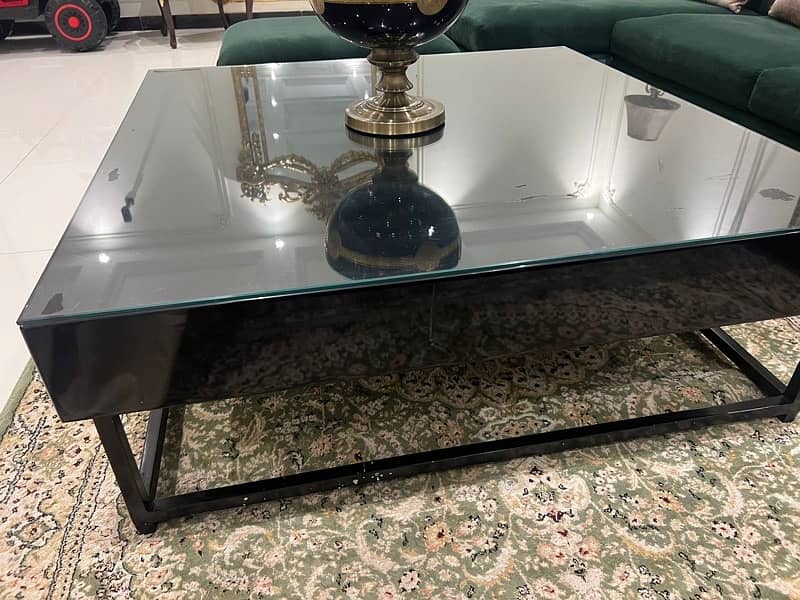 BLACK MODERN GLASS TOP TABLE!! 1