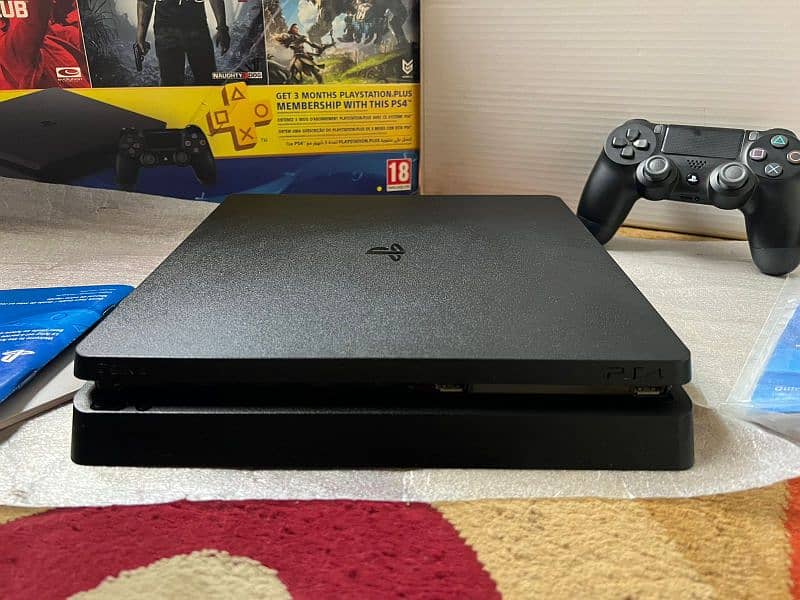 Ps4 slim sealed latest model 10/10 3