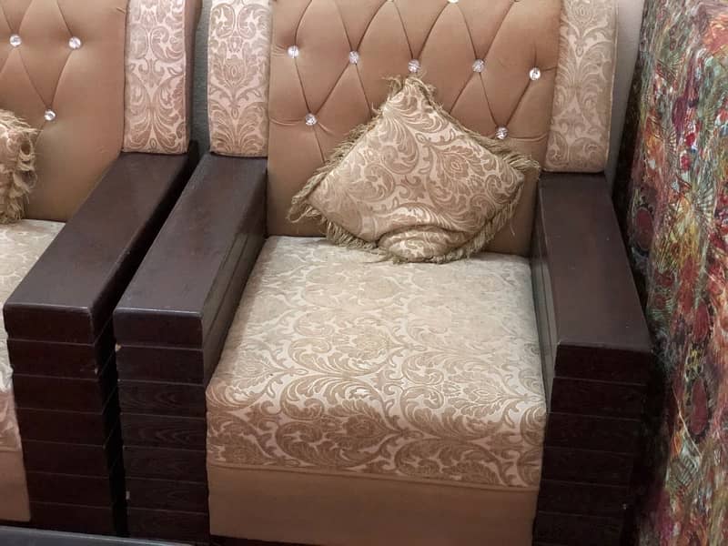 5seater sofa with dewan and tables is up for sale 1