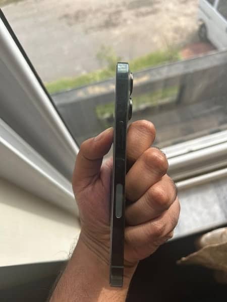 Iphone 13 pro - Alpine green NON PTA 1