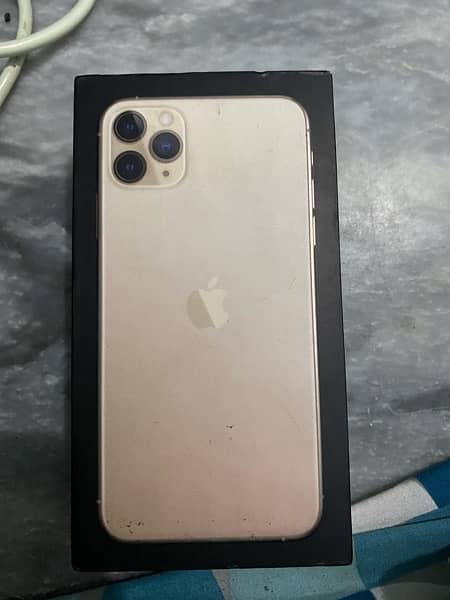 iphone 11 pro max 256gb pta approved 4