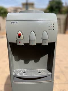 Orient Water Dispenser 0