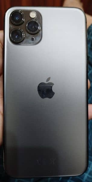 iPhone 11 Pro 1