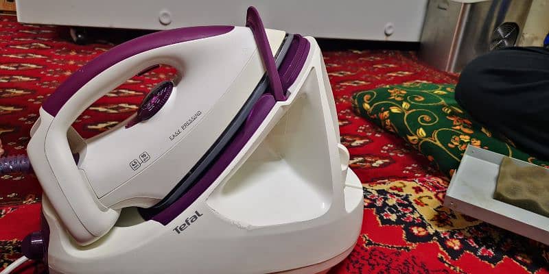 Tefal Steam Iron GV5347 Made In France 3