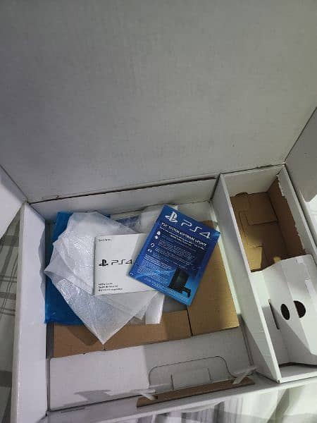 Ps4 1tb fat Mint condition jailbreak 9.00 stable Negotiable 1